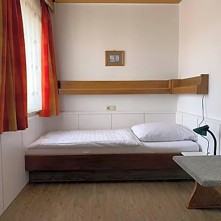 Zum Baeren Inn